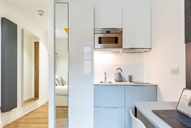 1 bed studio, Clyde Street, Merchant City, Glasgow, G14JH - Image 3